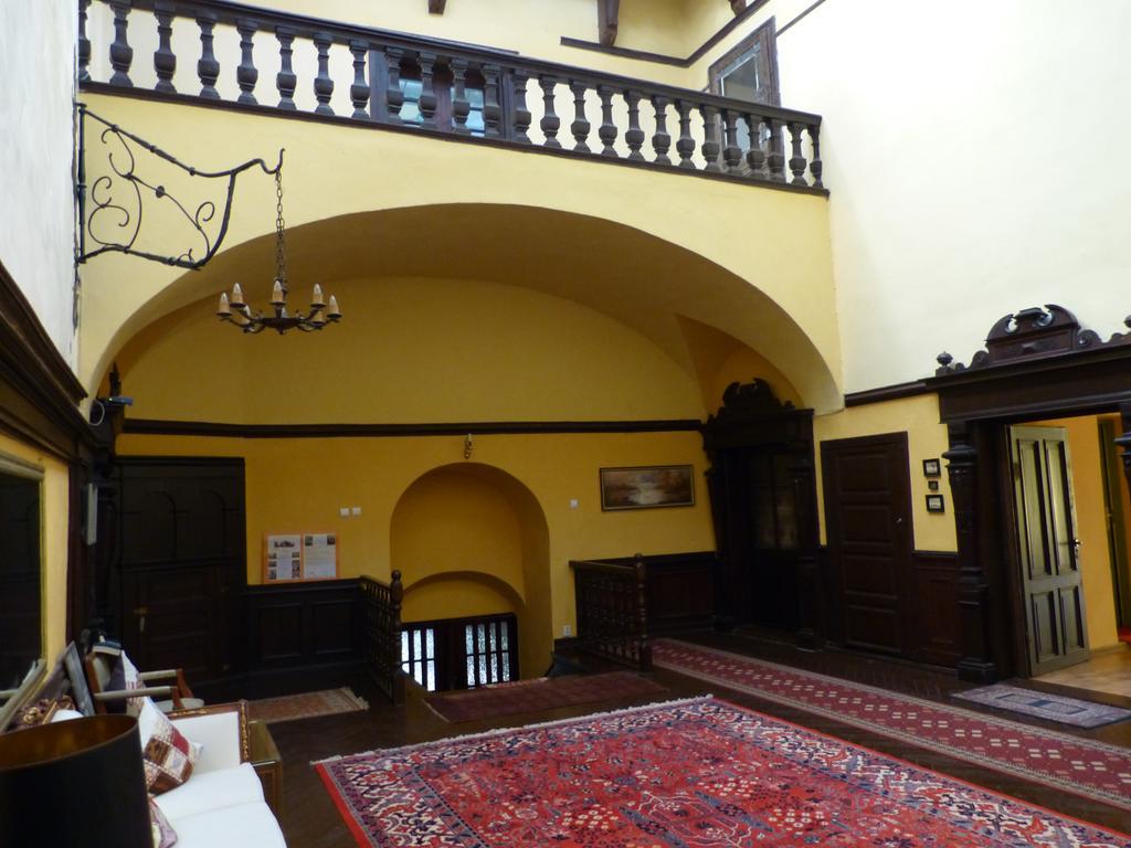 Palac Jastrowiec Εξωτερικό φωτογραφία