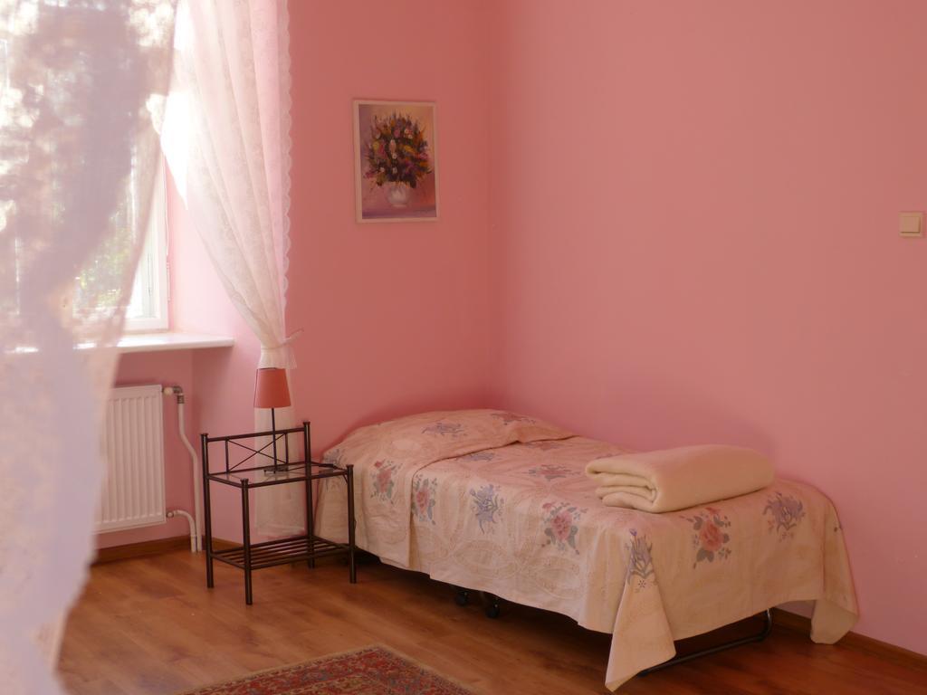 Palac Jastrowiec Εξωτερικό φωτογραφία