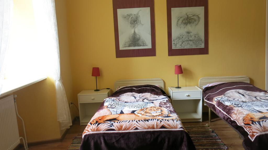 Palac Jastrowiec Εξωτερικό φωτογραφία