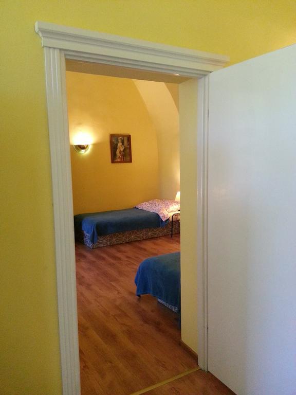 Palac Jastrowiec Εξωτερικό φωτογραφία